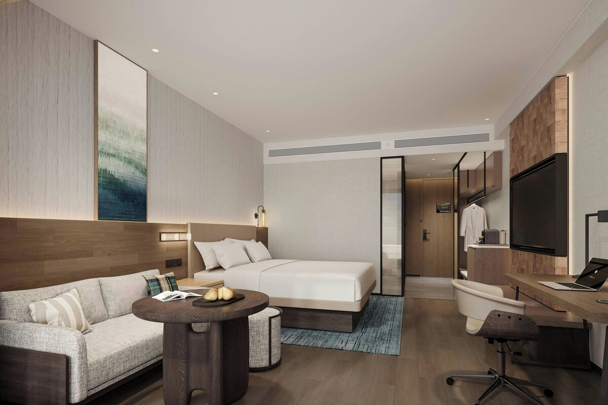 In-room safe, blackout curtains, soundproofing, free WiFi