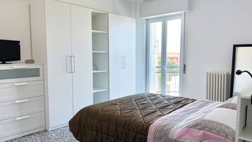 2 camere, accesso a Internet, lenzuola