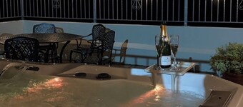 Luxury Country Farmhouse with Hot Tub & Stunning Views near Ardee