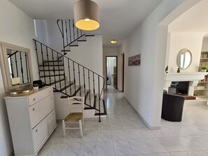 Interior - Villa Joseli /Private pool/6 guests (Oletta)