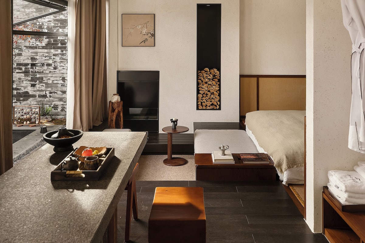 Habitación doble superior, 1 cama King size, baño privado, vista al patio