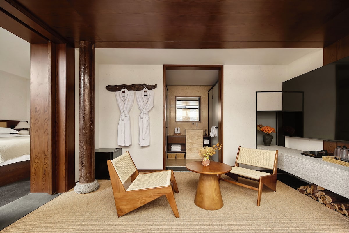 高級雙人房, 1 張特大雙人床, 私人浴室, 庭園景