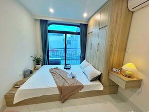 Monolocale Classic, balcone, vista città