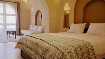 Suite, Balcony, Mountain View