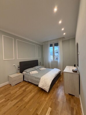 Room - Apartment for up to 6 people. Great location, bright and spacious (Firenze)