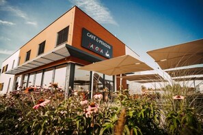 Exterior detail - Pension JASOPA (Pardubice)