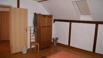 3 Schlafzimmer, Bügeleisen/Bügelbrett, WLAN, Bettwäsche