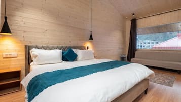 Habitación superior, vistas a la montaña