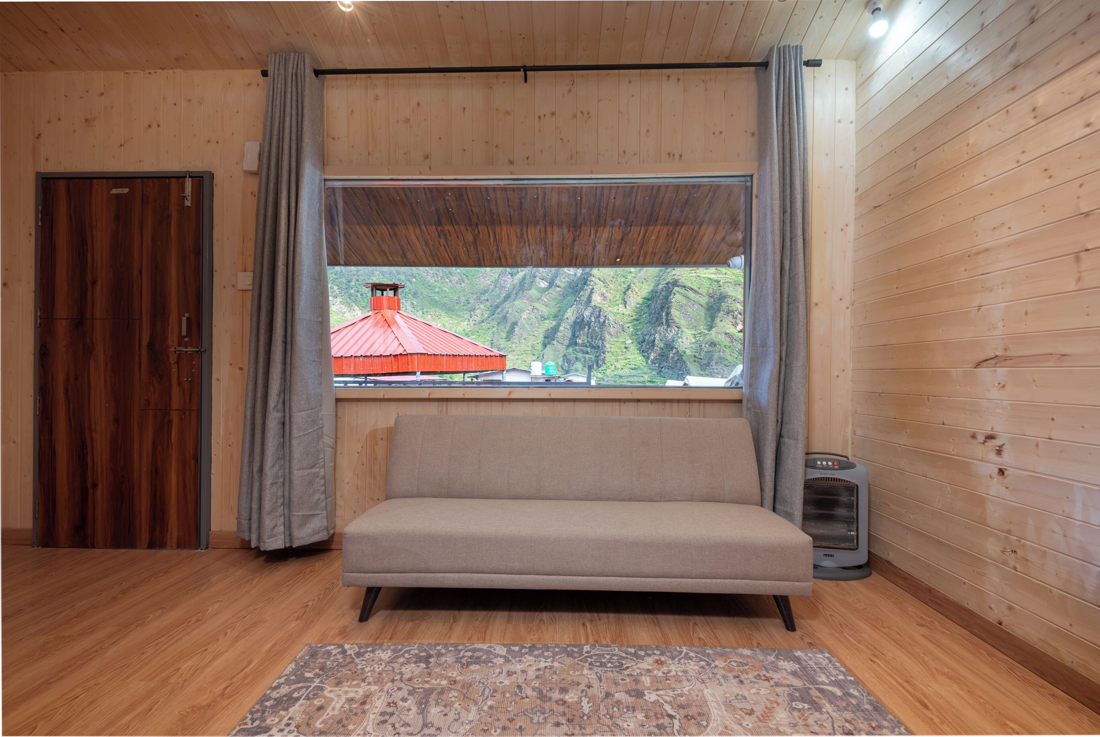 Superior-Zimmer, Bergblick | Wohnbereich