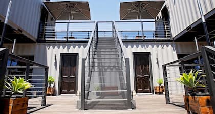 The Sky Suites - Luxury Station Stay Accommodation in Outback NSW