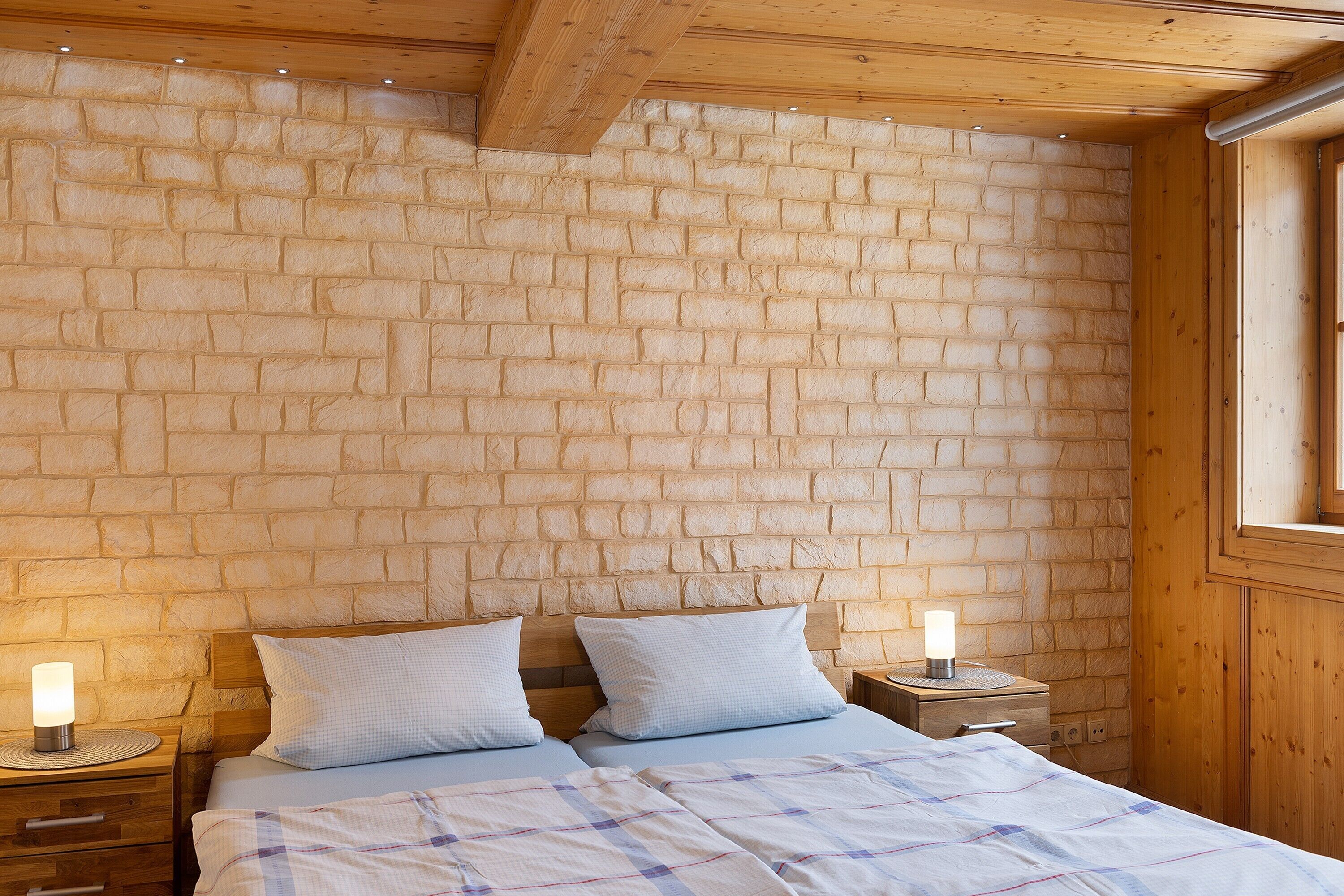 3 bedrooms, WiFi, bed sheets
