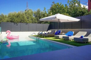 Outdoor pool - Comfort villa with private pool in two villas complex (Agios Onoufrios)