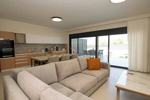 TV - Comfort villa with private pool in two villas complex (Agios Onoufrios)
