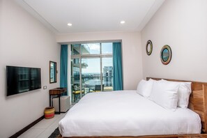 2 bedrooms, in-room safe, iron/ironing board, WiFi - Modern 2 Bedroom Westlands Nairobi,  with AC, Rooftop Pool, Gym, Squash Court (Nairobi)