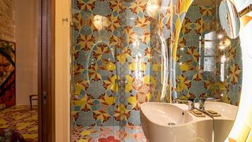 Bathroom | Free toiletries, hair dryer, slippers, towels