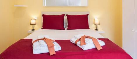 2 Schlafzimmer, Bügeleisen/Bügelbrett, Internetzugang, Bettwäsche