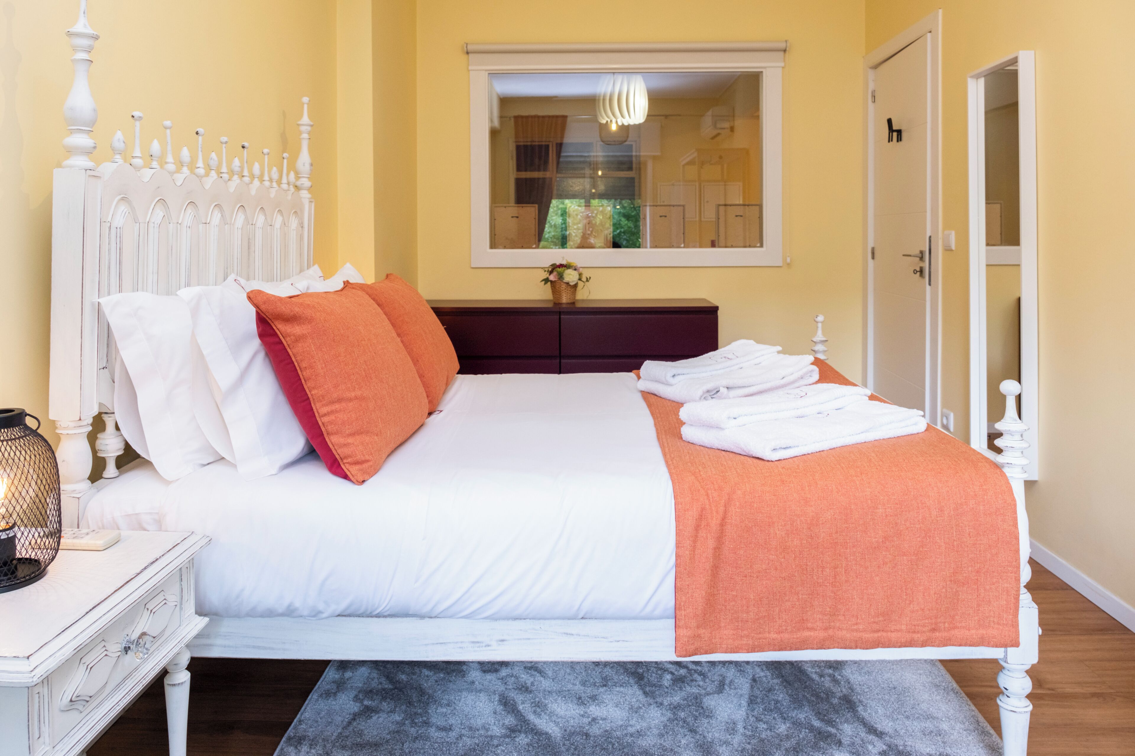 2 bedrooms
