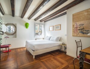 4 Schlafzimmer, Bügeleisen/Bügelbrett, kostenloses WLAN, Bettwäsche