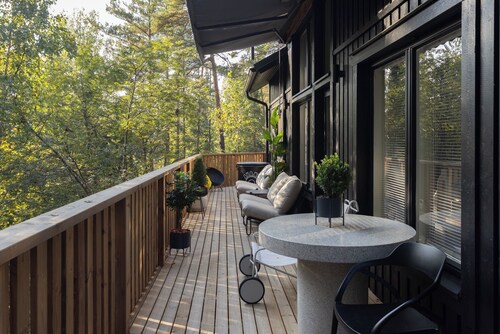 Luxury city cottage with jacuzzi and sauna - Villa Mia B