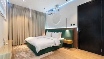 Economy Room, Balcony, City View