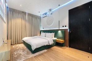 Economy Δωμάτιο, Μπαλκόνι, Θέα στην Πόλη