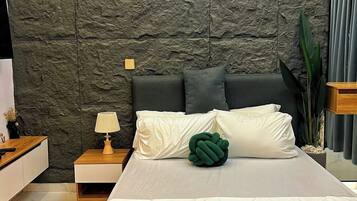 Economy Room, Balcony, City View