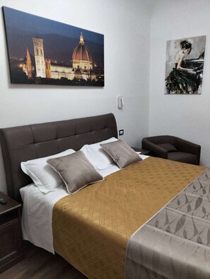 Doppel- oder Zweibettzimmer, Stadtblick | Kostenloses WLAN, Bettwäsche