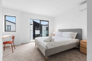 3 bedrooms, Internet, bed sheets