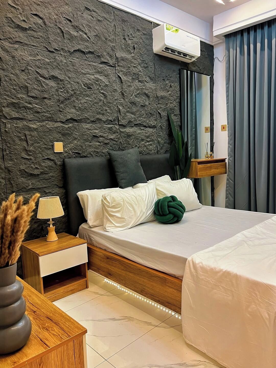 Deluxe Apartment, Balcony, City View