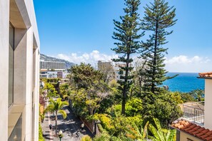 Property grounds - Empress 3F by Homie (Funchal)