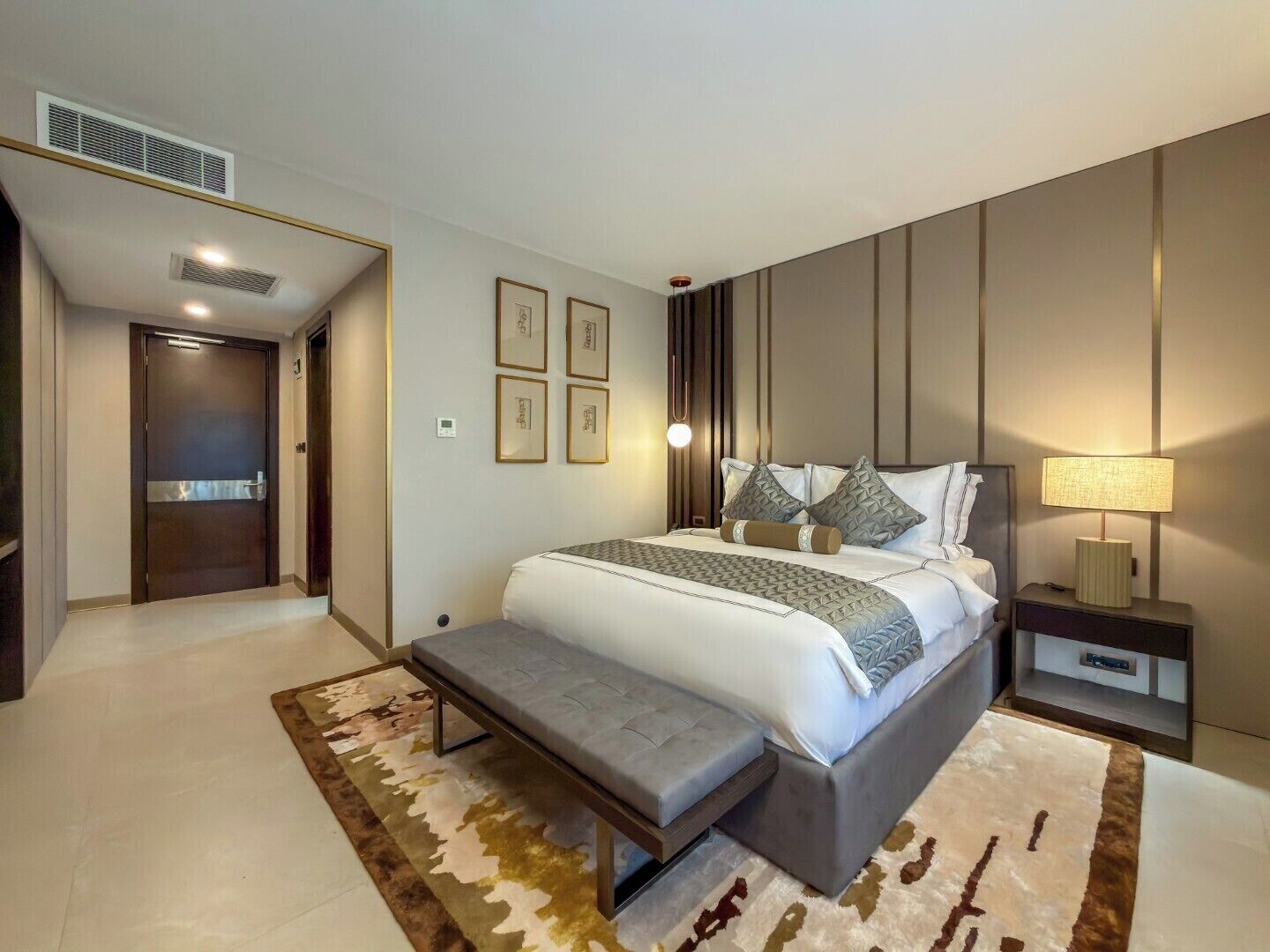 Comfort Single Room, City View