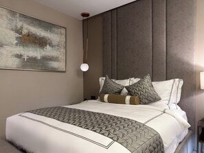 เพรสซิเดนเชียลเพนท์เฮาส์, วิวสระว่ายน้ำ