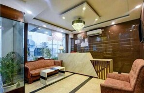 Reception - hotel moon residency (New Delhi)