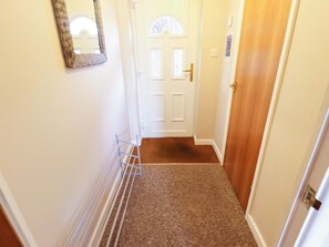 Interior - Grebe Cottage (Norwich)