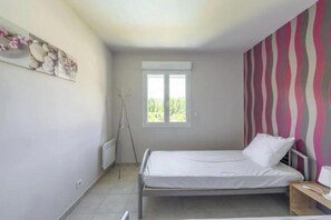 2 bedrooms, WiFi