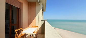 PSE03 - Porto Sant'Elpidio, sea front charming two-room apartment