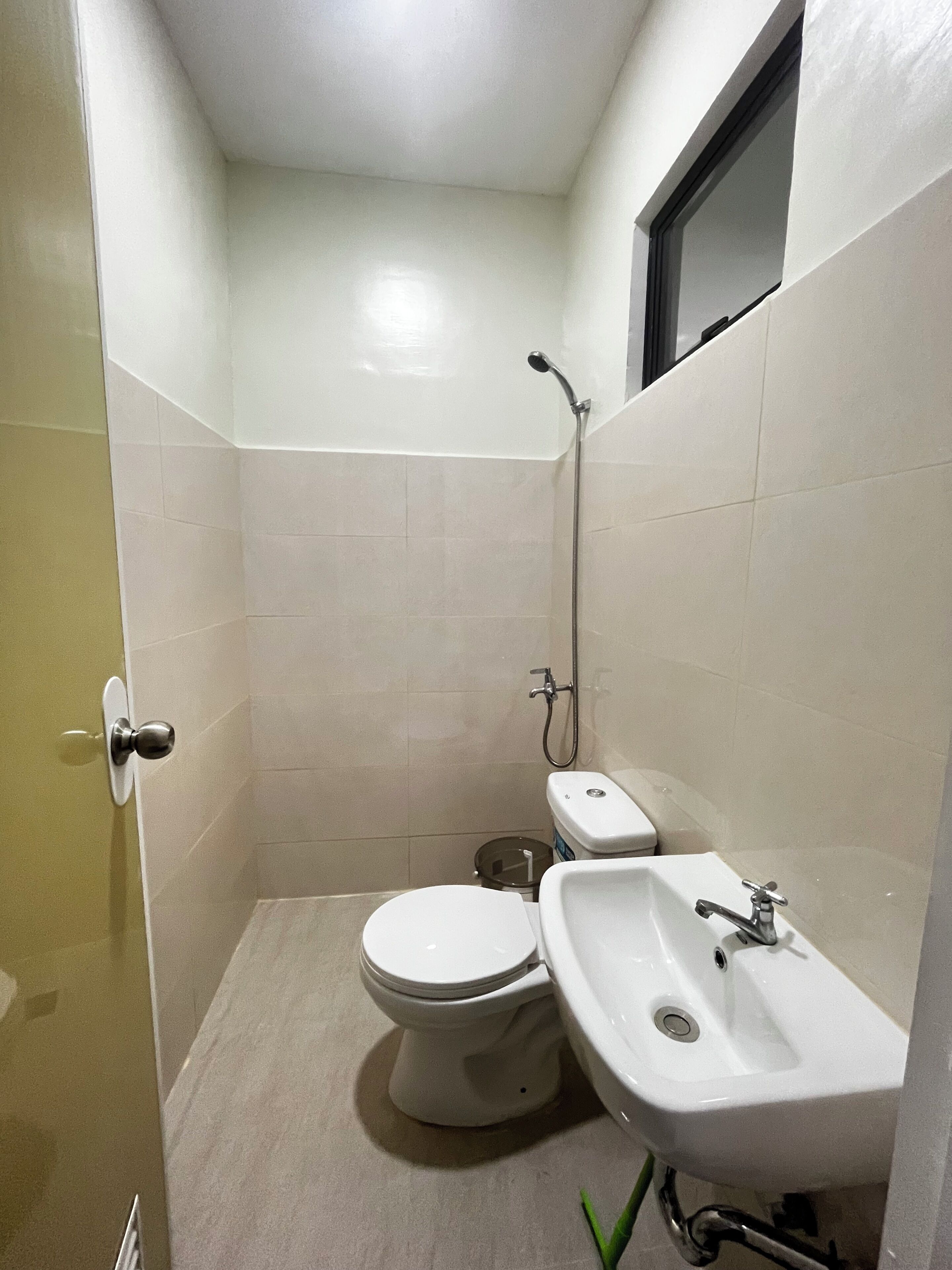 Towels, soap, toilet paper