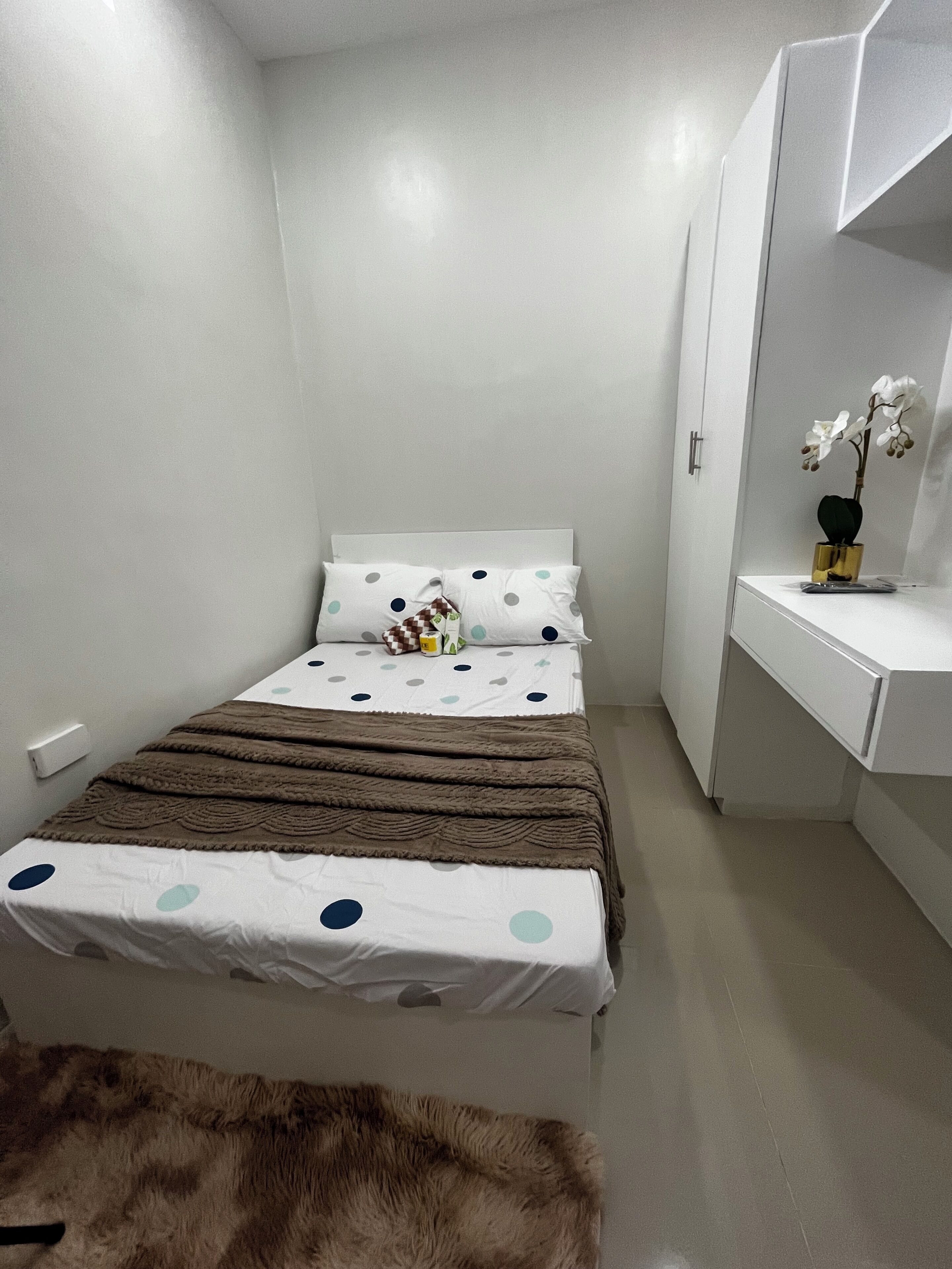 1 多间卧室、WiFi、床单