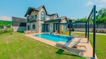 Deluxe villa, 4 slaapkamers, privézwembad | Gratis wifi