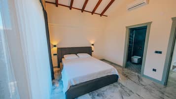 Deluxe Villa, 4 Bedrooms, Lanai