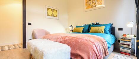 Apartment (2 Bedrooms)