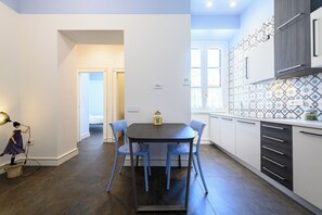 Interior - Corso Umberto 58 (Naples)