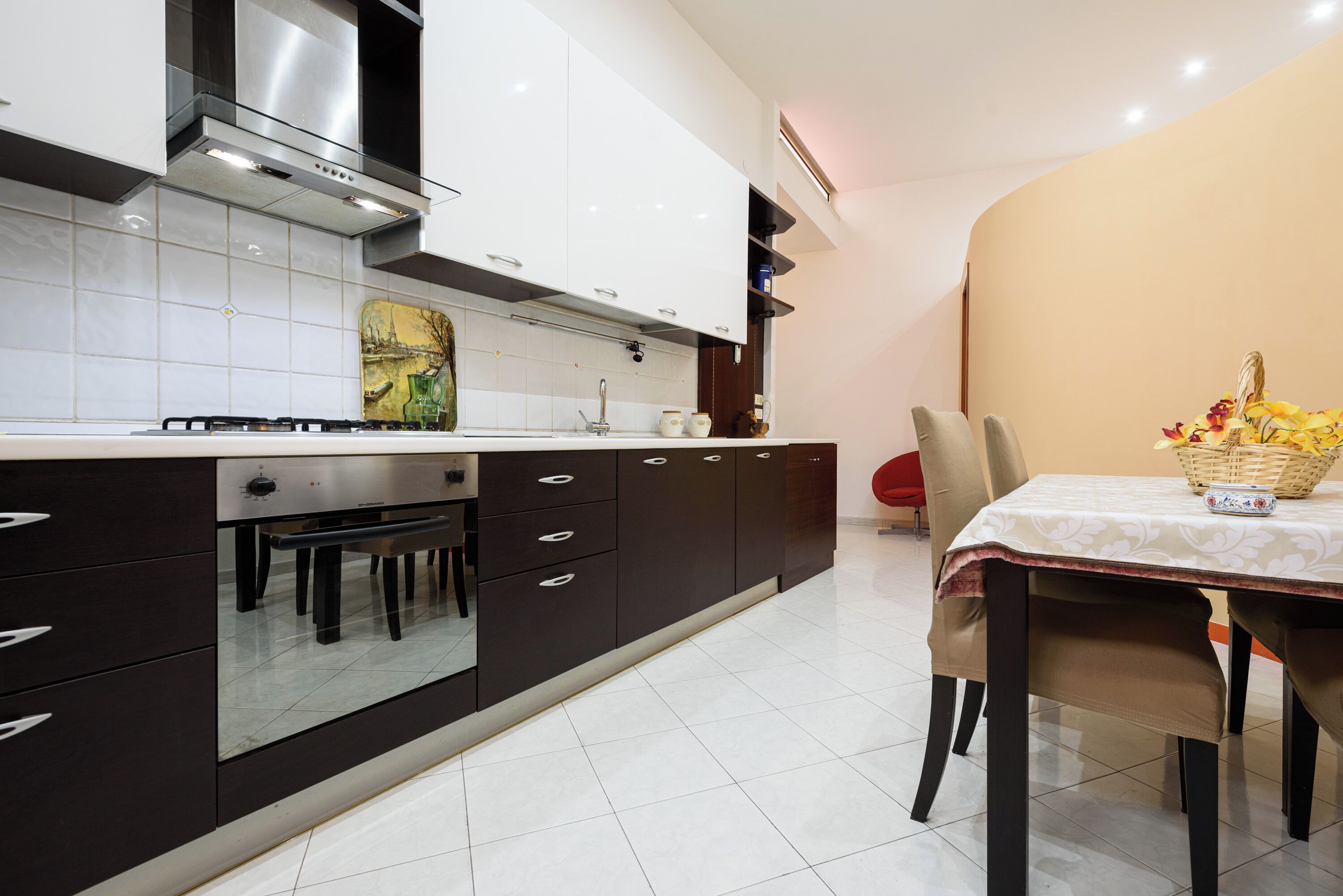Apartment (2 Bedrooms) | Private kitchen | Oven, stovetop, cookware/dishes/utensils