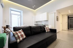 Interior - Via Morghen 63 (Naples)