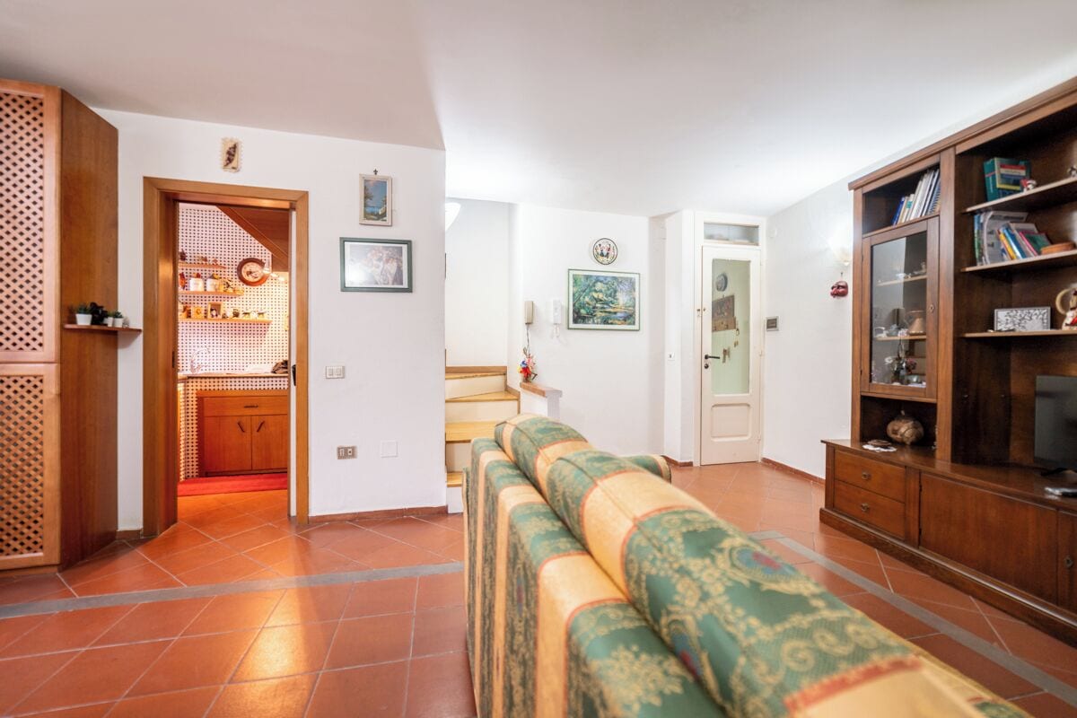 Apartment (1 Bedroom) | Interior