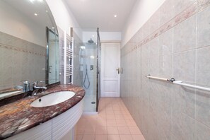 Interior - Casa Emme (Rome)
