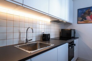 Apartment (2 Bedrooms) | Private kitchen - Casa Emme (Rome)