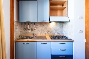Apartment (1 Bedroom) | Private kitchen - Casa Nica (Rome)