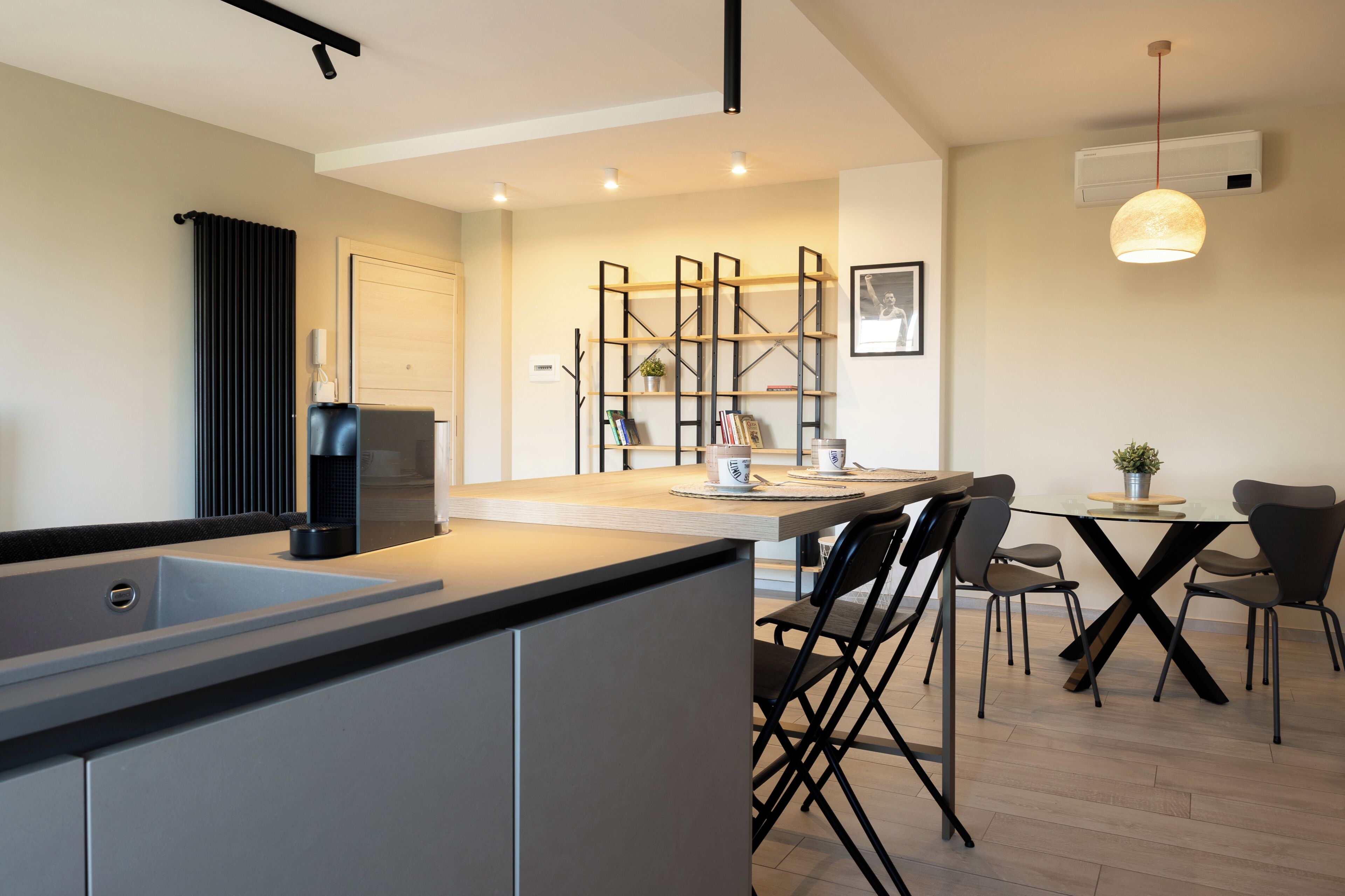 Departamento (1 Bedroom) | Cocina privada | Cafetera de espresso, microondas, horno y parrilla de estufa 