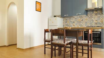 Appartement (2 Bedrooms) | Cuisine privée